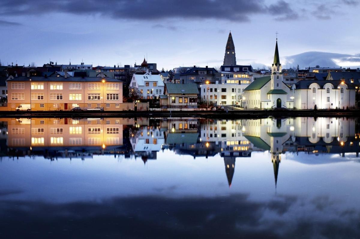Lundur Apartments - Down Town Reykjavík Zewnętrze zdjęcie