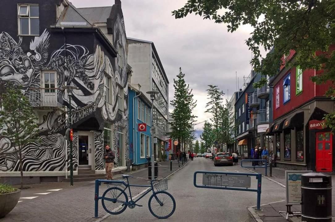 Lundur Apartments - Down Town Reykjavík Zewnętrze zdjęcie